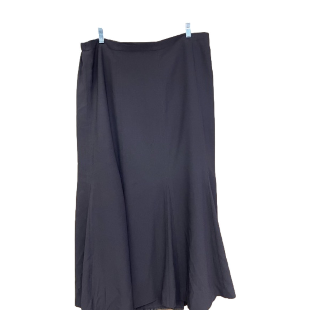 NYGARD brown skirt.
